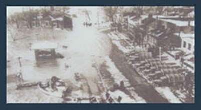 Gazebo in 1937 flood aerial view